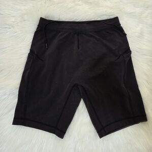 Lululemon Men's Black Shorts Siz3 Medium